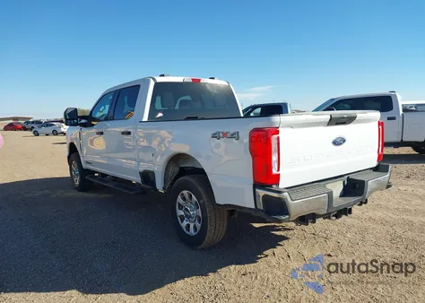 2024 Ford F-250 Xlt z USA, uszkodzony, nr VIN 1FT7W2BT6RED24649